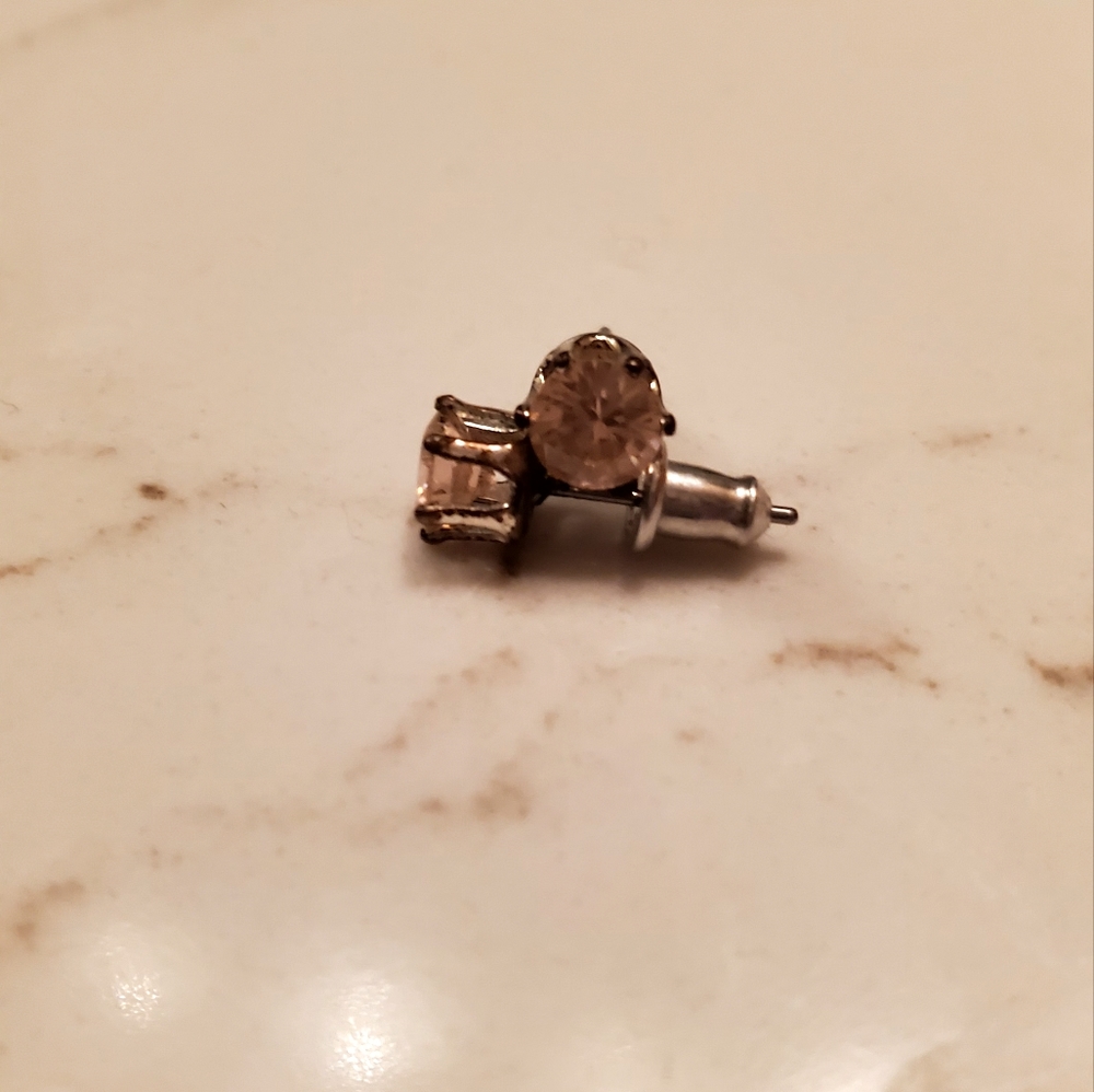 Zirconia earrings